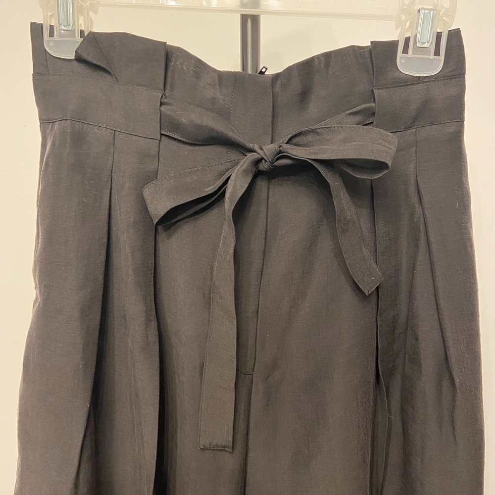 [BUNDLE 2/$15] H&M Wide Black Paper Pants - Picture 4 of 7
